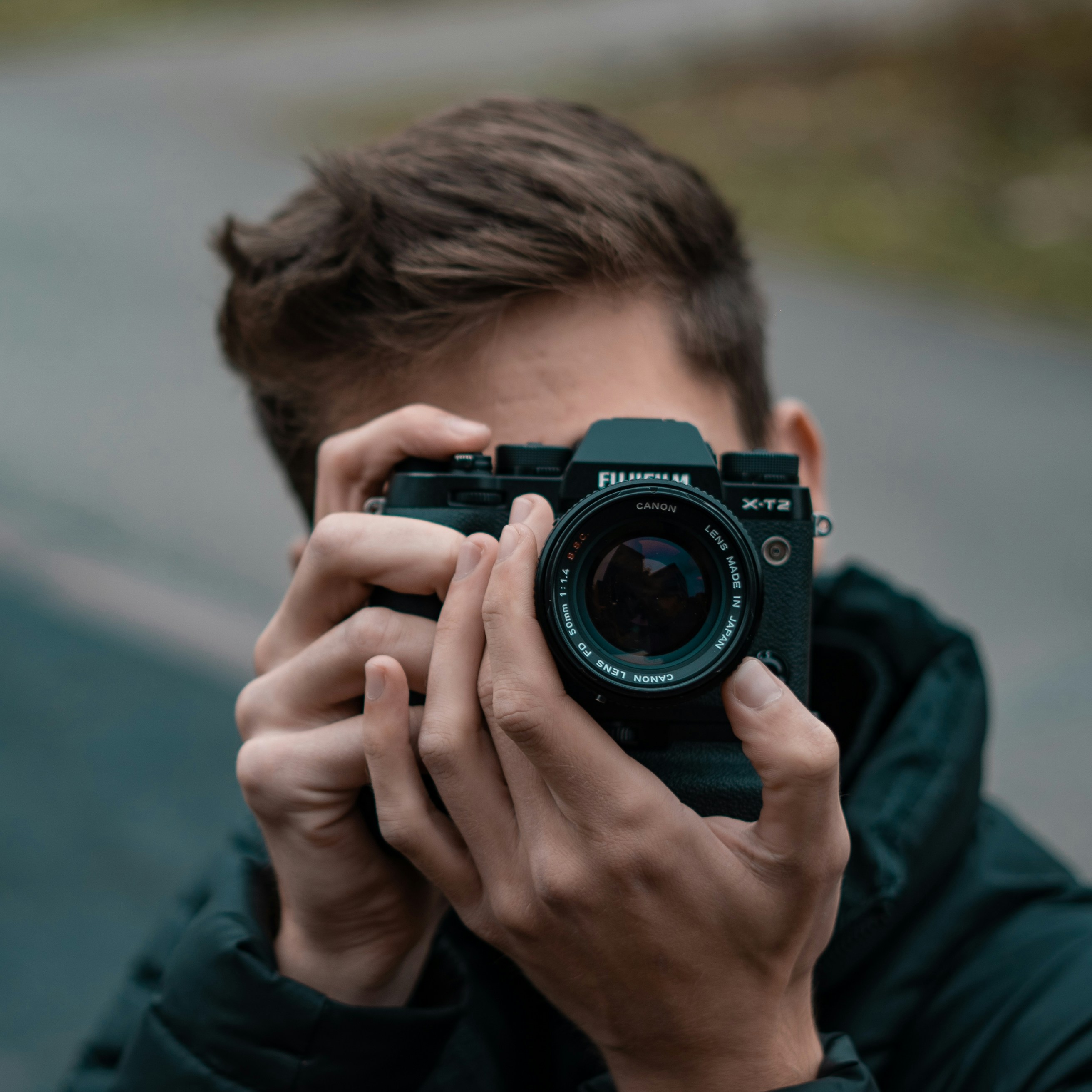The 3 Types of Content Photographers Should Be Posting to Get Booked